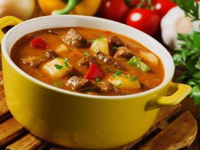 Рецепт наваристого супа-гуляша