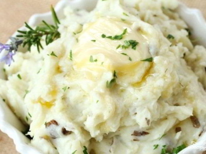 Рецепт картофельного пюре с чесноком и сыром