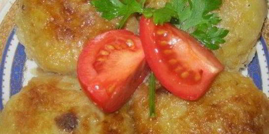 Клецки из картофеля со свининой