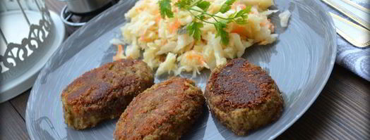 чечевичные котлеты с квашеной капустой. Шаг 4