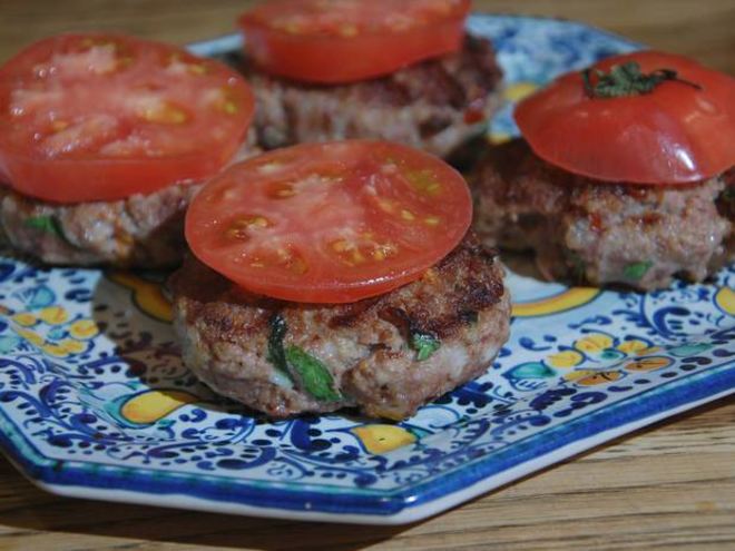 Рецепт домашних котлет из ягнятины