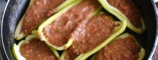 котлетки-лодочки из запеченных перцев с овощами и грибами. Шаг 2