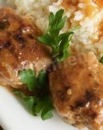 Котлетки с томатной подливкой без яиц