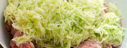 котлеты из индейки с кабачками. Шаг 2