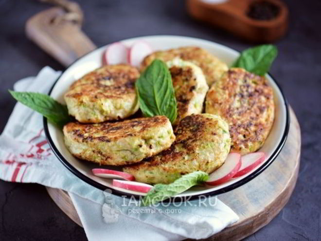 Рецепт котлет из кабачков с картофелем и курицей