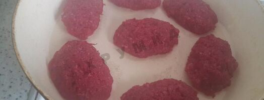 котлеты из свеклы в мультиварке. Шаг 4