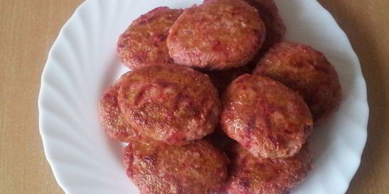 Котлеты из сырой свеклы