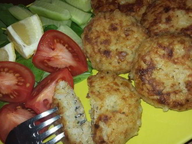 Рецепт котлет с тунцом и рисом