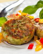 Куриные котлеты с брокколи и манкой