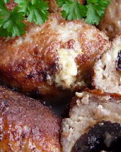 Куриные котлеты с черносливом