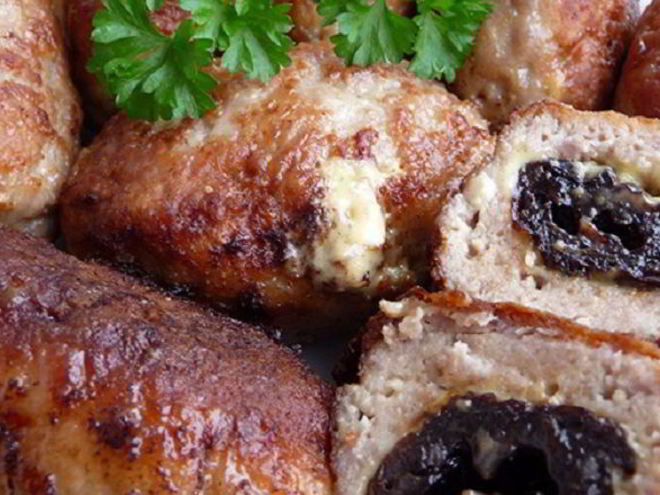 Рецепт куриных котлет с черносливом