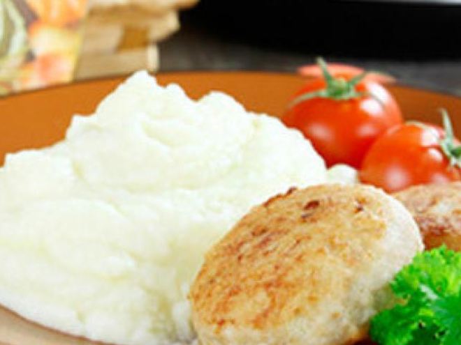 Рецепт куриных котлет с картофельным пюре