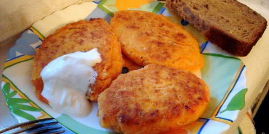 Морковные котлеты в духовке