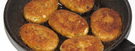 нежные котлетки из камбалы. Шаг 7