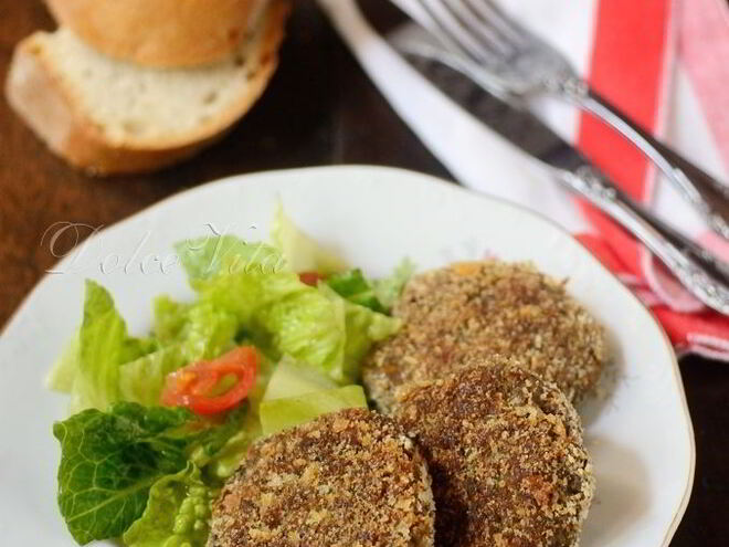 Рецепт постных котлет из чечевицы с грибами и луком