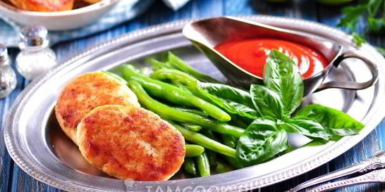 Рыбные котлеты из хека