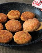 Рыбные котлеты из окуня