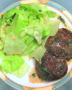 Сочные котлеты из мяса