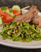 Лапша из кабачков с соевым соусом и кунжутом