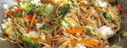 лапша с овощами по-китайски. Шаг 12