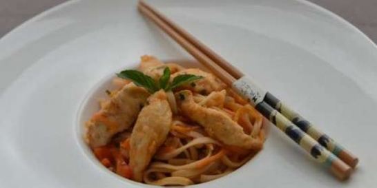 Лапша удон с курицей