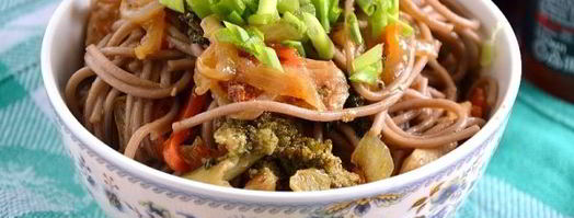 лапша вок с курицей. Шаг 13