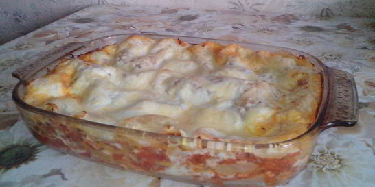 Лазанья болоньезе с соусом бешамель