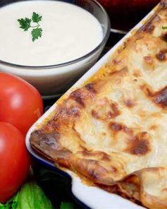 Лазанья классическая с соусом бешамель