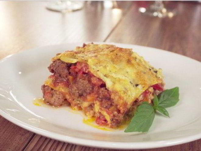Рецепт лазаний с мясным соусом и томатами