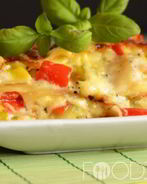 Лазанья с овощами и соусом бешамель