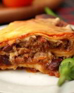 Мексиканская лазанья с фасолью и кукурузой