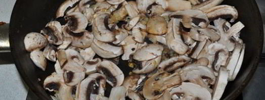 макароны с курицей в сливочно-грибном соусе. Шаг 2