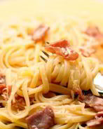 Макароны с ветчиной и сыром