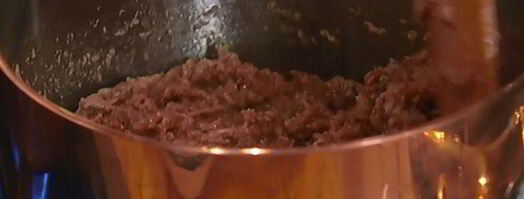 паста болоньезе с красным вином. Шаг 4