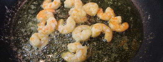 паста фетучини с креветками и томатами. Шаг 4