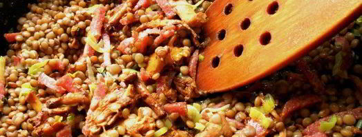 паста с лисичками, чечевицей и салями. Шаг 2