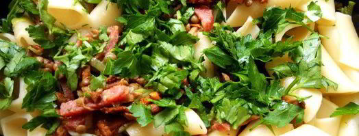 паста с лисичками, чечевицей и салями. Шаг 3