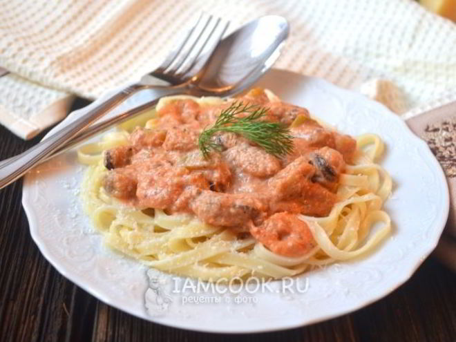 Рецепт пасты с морепродуктами в томатно-сливочном соусе