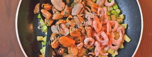 паста с морепродуктами в томатно-сливочном соусе. Шаг 5