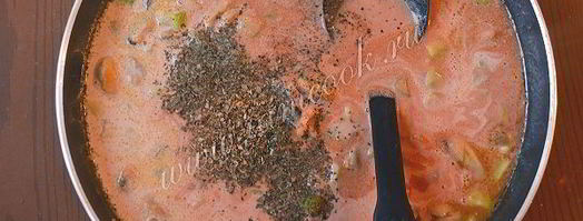 паста с морепродуктами в томатно-сливочном соусе. Шаг 7