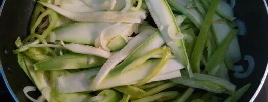 паста с цукини и болгарским перцем. Шаг 2