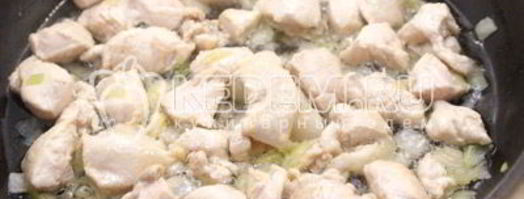 спагетти с грибами и курицей. Шаг 2