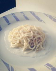 Спагетти в сливочно-сырном соусе