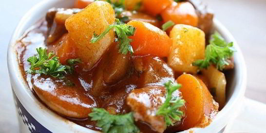 Баранина с картофелем в мультиварке