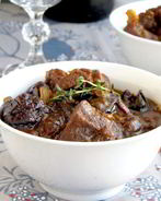 Баранина в пиве с пряными сливами