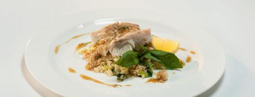 филе трески с соусом и кускус со шпинатом. Шаг 4