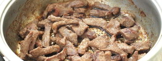 говядина с овощами и томатами. Шаг 2