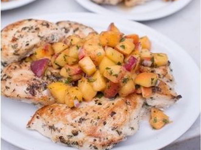 Рецепт куриных грудок с персиком