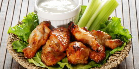 Куриные крылышки в сладковато-пряном маринаде