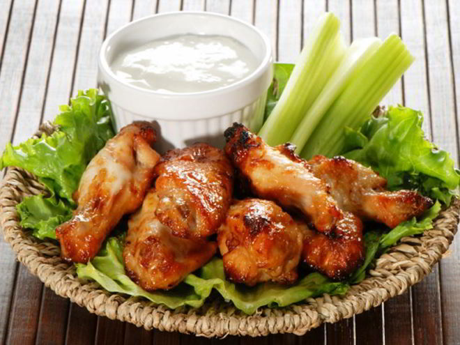 Рецепт куриных крылышек в сладковато-пряном маринаде